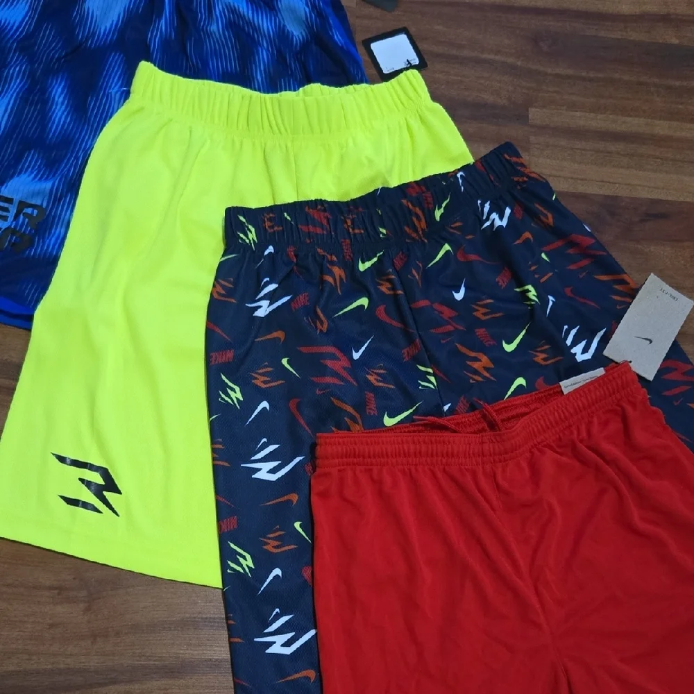 BUNDLE LOTS Variety Nike UNDER AMOUR  Athletic Shorts BOYS LARGE NEW - Picture 4 of 17